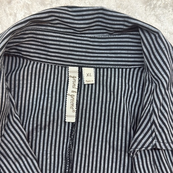 Grand & Greene Black and White Fitted Long Sleeve Shirt - Picture 10 of 10